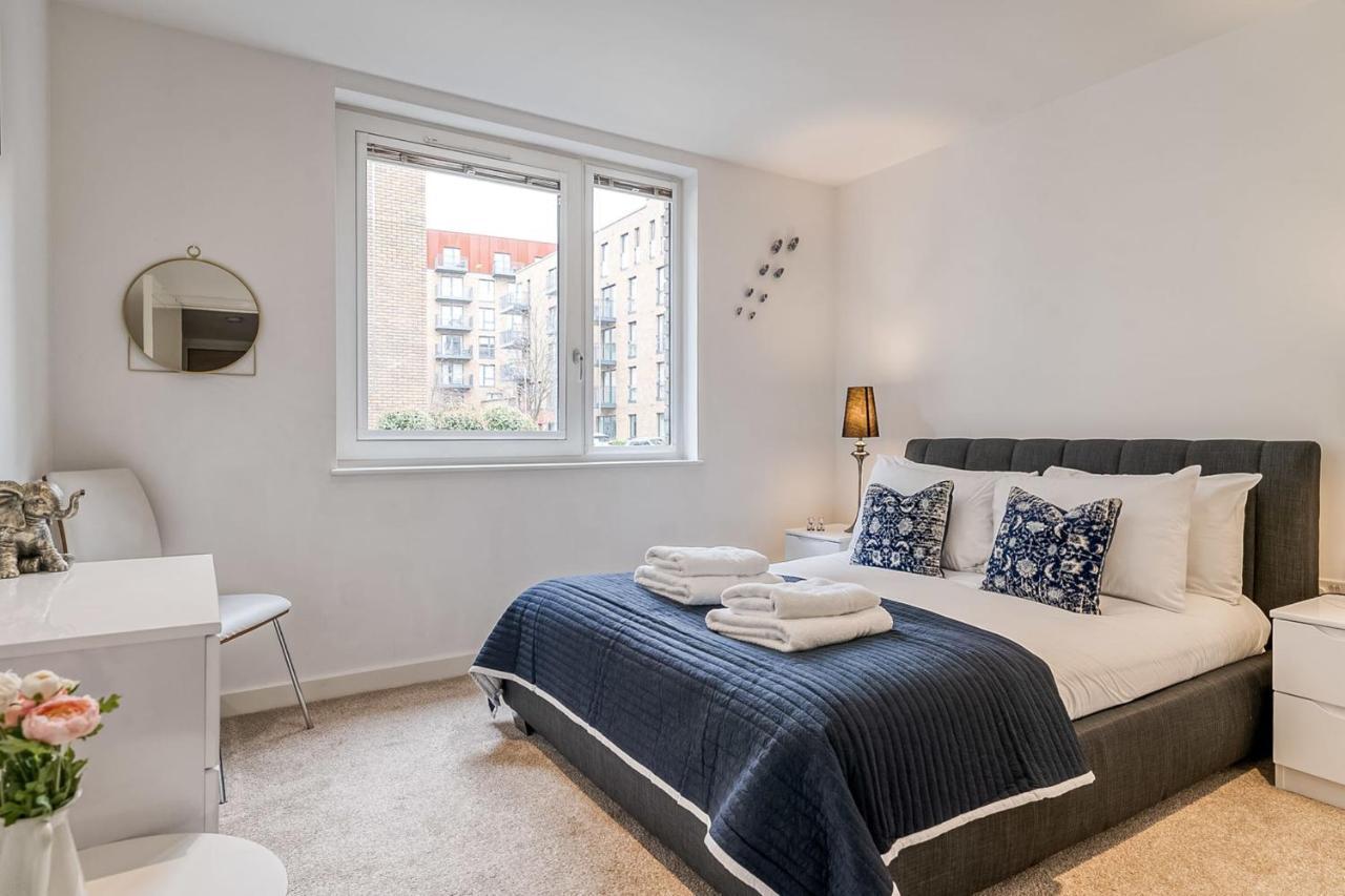 Modern Surrey Quays Flat * Londra
